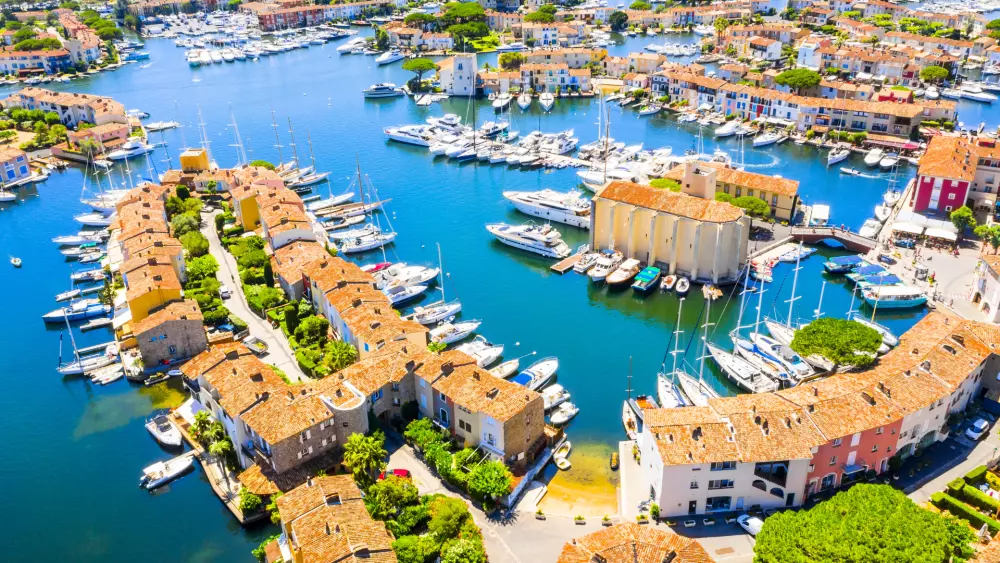 Camping Tikayan Domaine du Golfe de Saint Tropez 4 étoiles★★★★