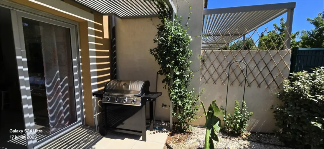 Maison Neuve Tout Confort à Grimaud