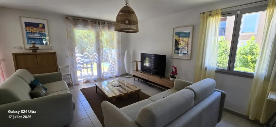 Maison Neuve Tout Confort à Grimaud