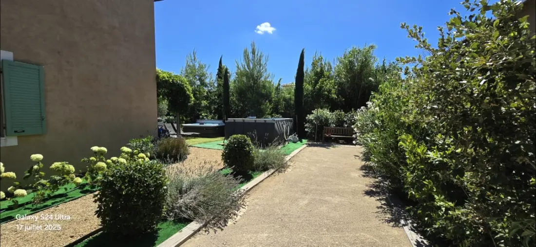 Maison Neuve Tout Confort à Grimaud