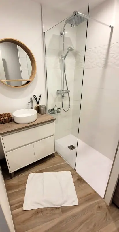 Apt Lumineux Avec Jardin Et Vue Sur Mer