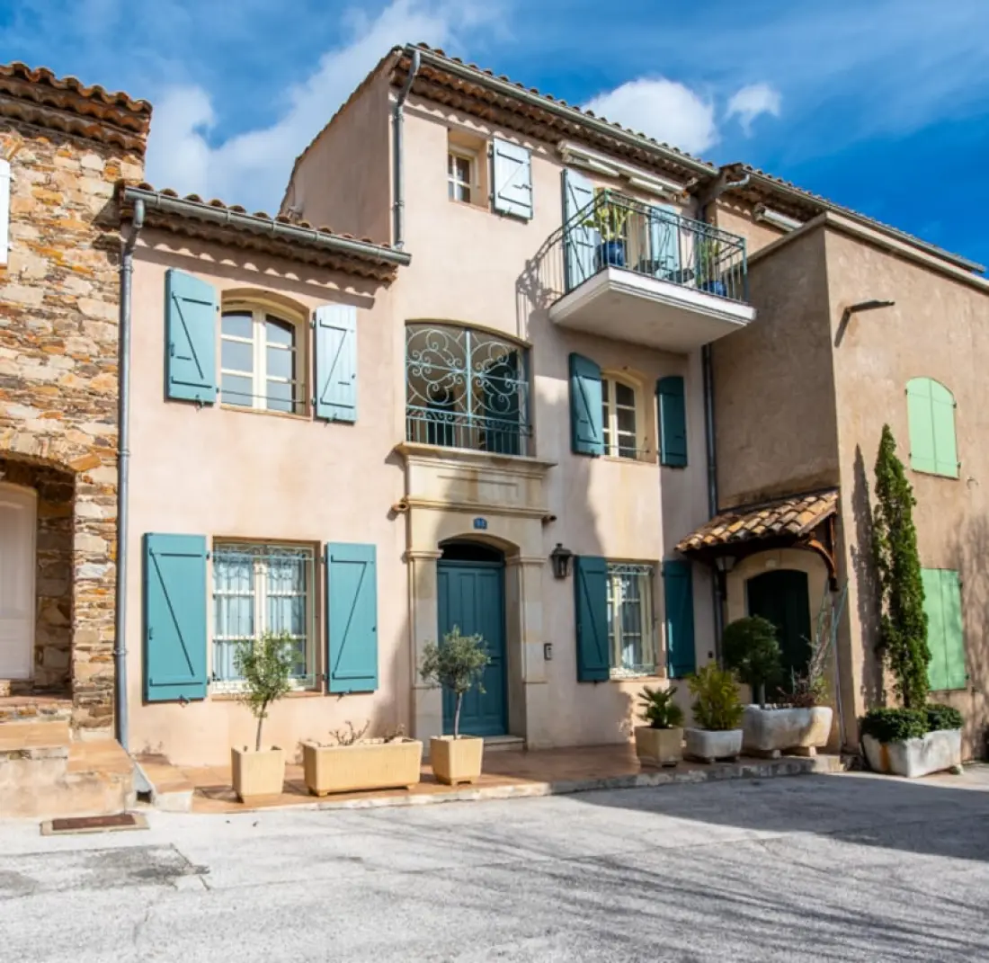 Maison 135 M2 • Vue Château • Grimaud Village