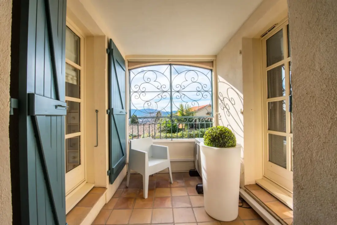 Maison 135 M2 • Vue Château • Grimaud Village