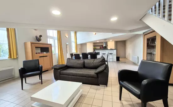Charmante Maison En Duplex à Grosbreuil