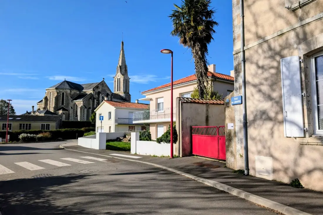 Chaleureuse Maisonnette Duplex Au Coeur Du Village