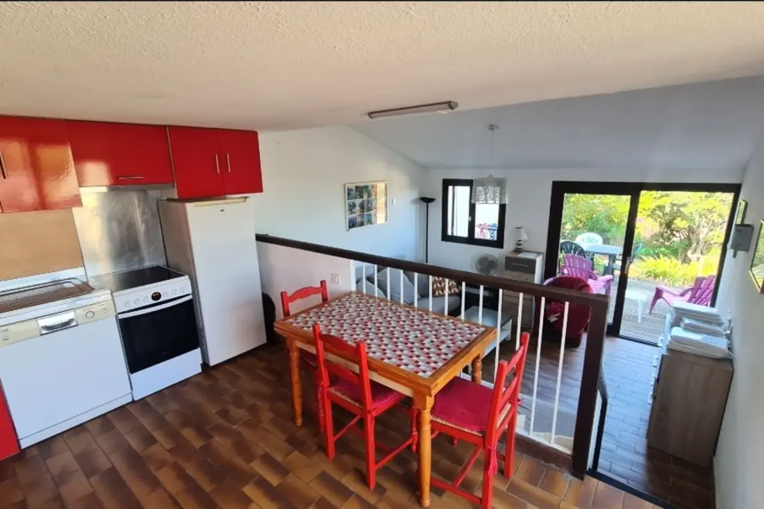 Maison Lumineuse Pour 6 Personnes à Porticcio