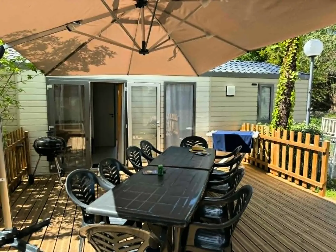 Camping L'Étang du Pays Blanc 4 étoiles★★★★
