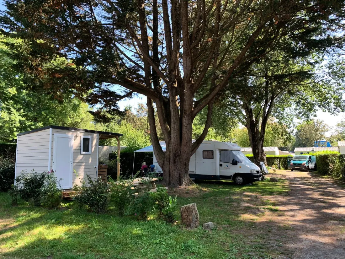 Camping L'Étang du Pays Blanc 4 étoiles★★★★