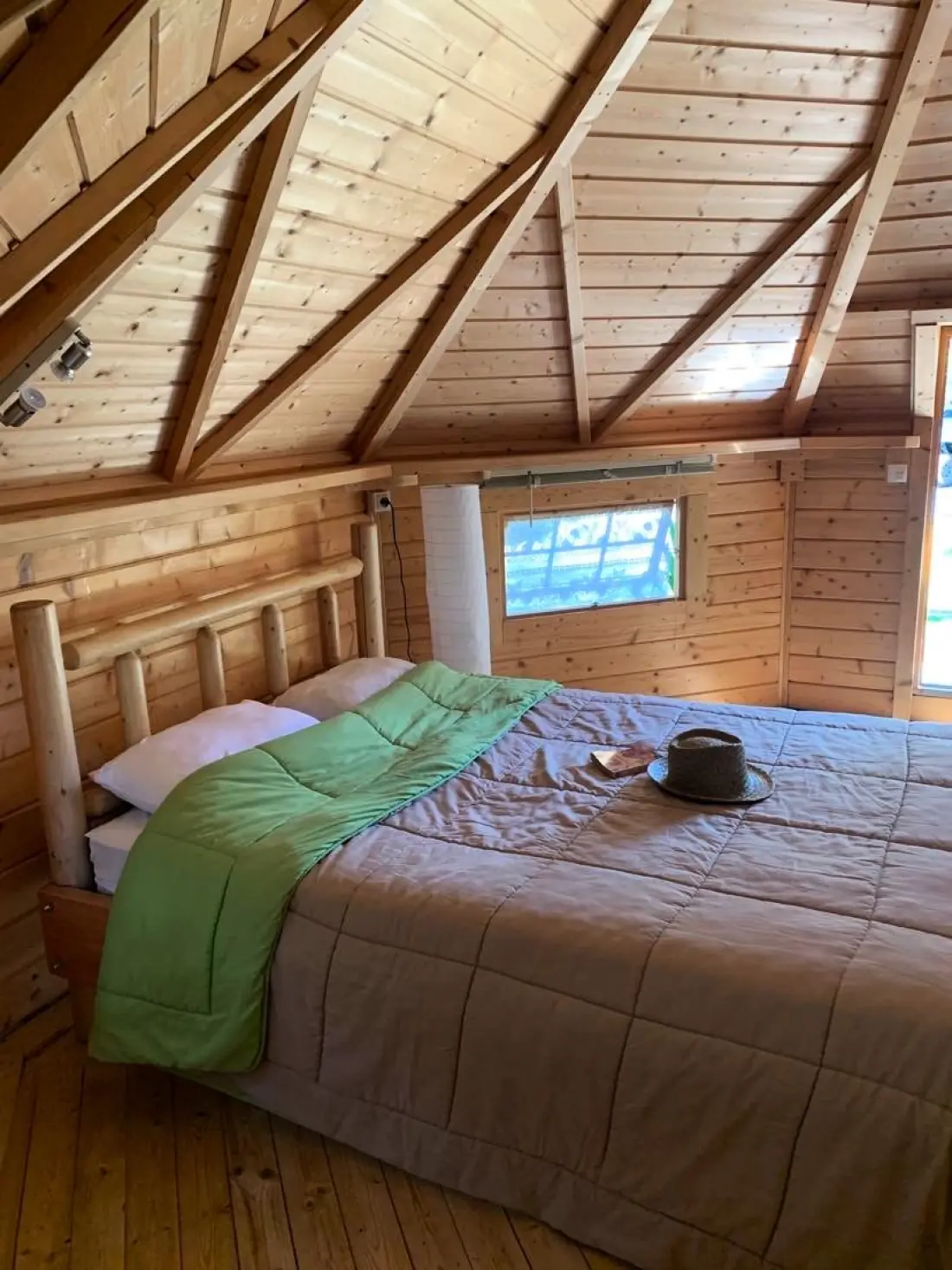 Camping L'Étang du Pays Blanc 4 étoiles★★★★