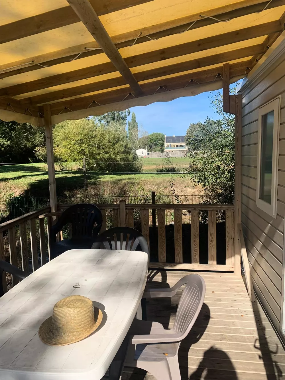 Camping L'Étang du Pays Blanc 4 étoiles★★★★