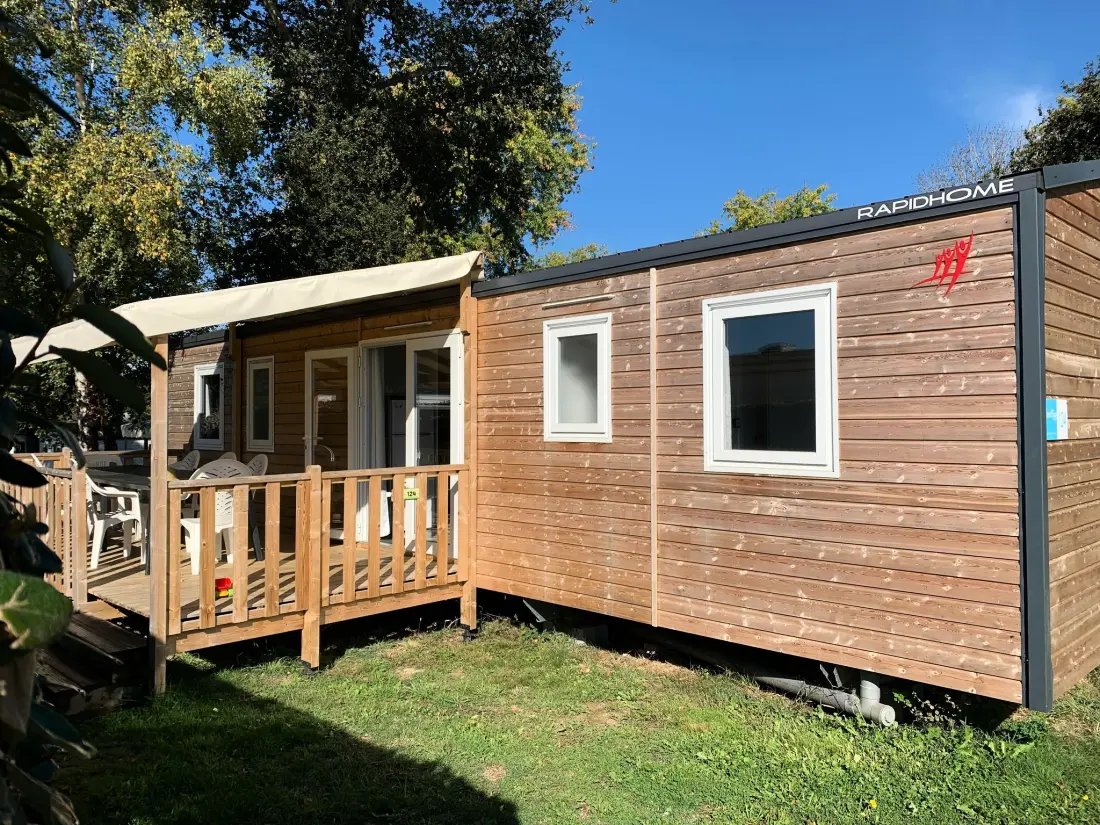 Camping L'Étang du Pays Blanc 4 étoiles★★★★