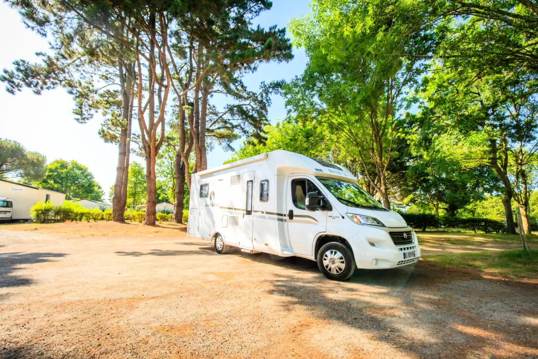 Camping Le Domaine de Brehadour4 étoiles★★★★