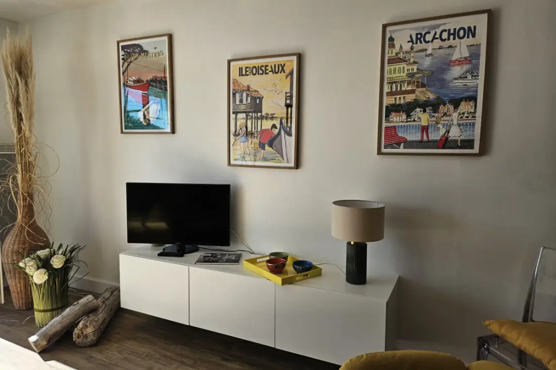 Appartement Avec Terrasse à Gujan-mestras