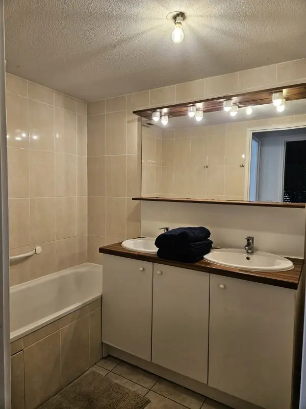 Appartement Avec Terrasse à Gujan-mestras