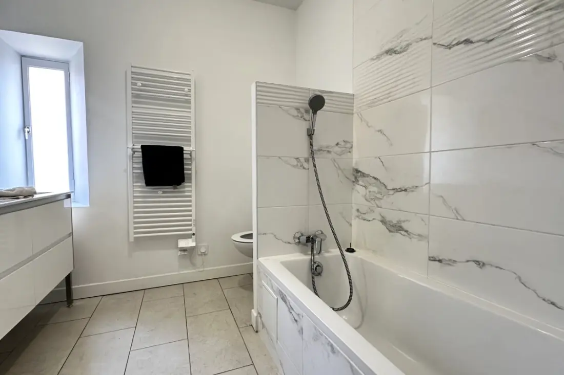 Appartement Spacieux De 120 m² à gujan-mestras