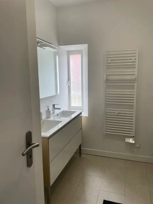 Appartement Spacieux De 120 m² à gujan-mestras