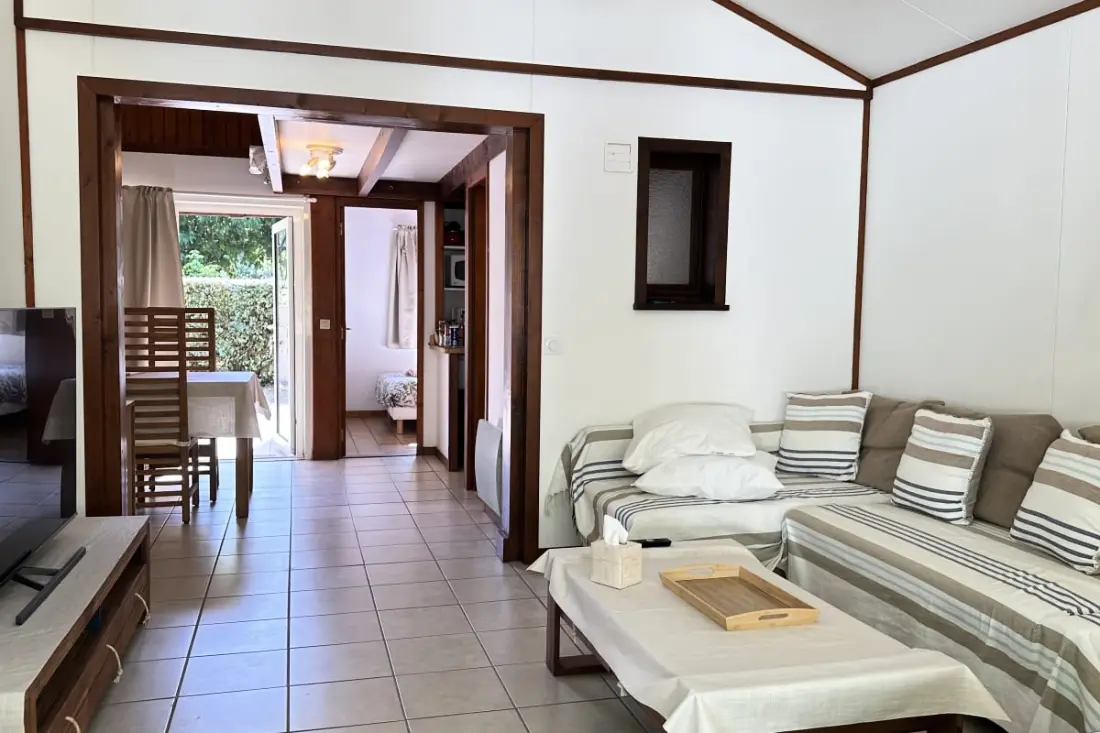 Charmant Chalet 2ch Avec Piscine Et Jardin
