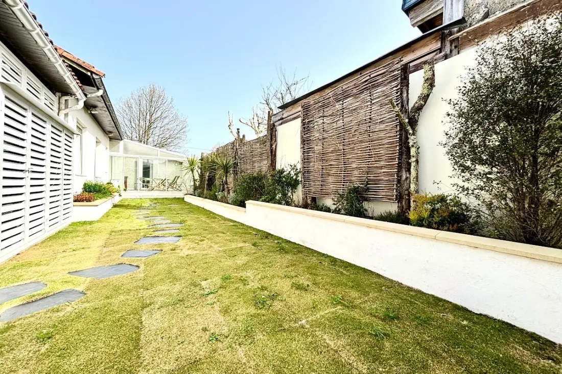 Résidence Villa Luxueuse Avec Piscine