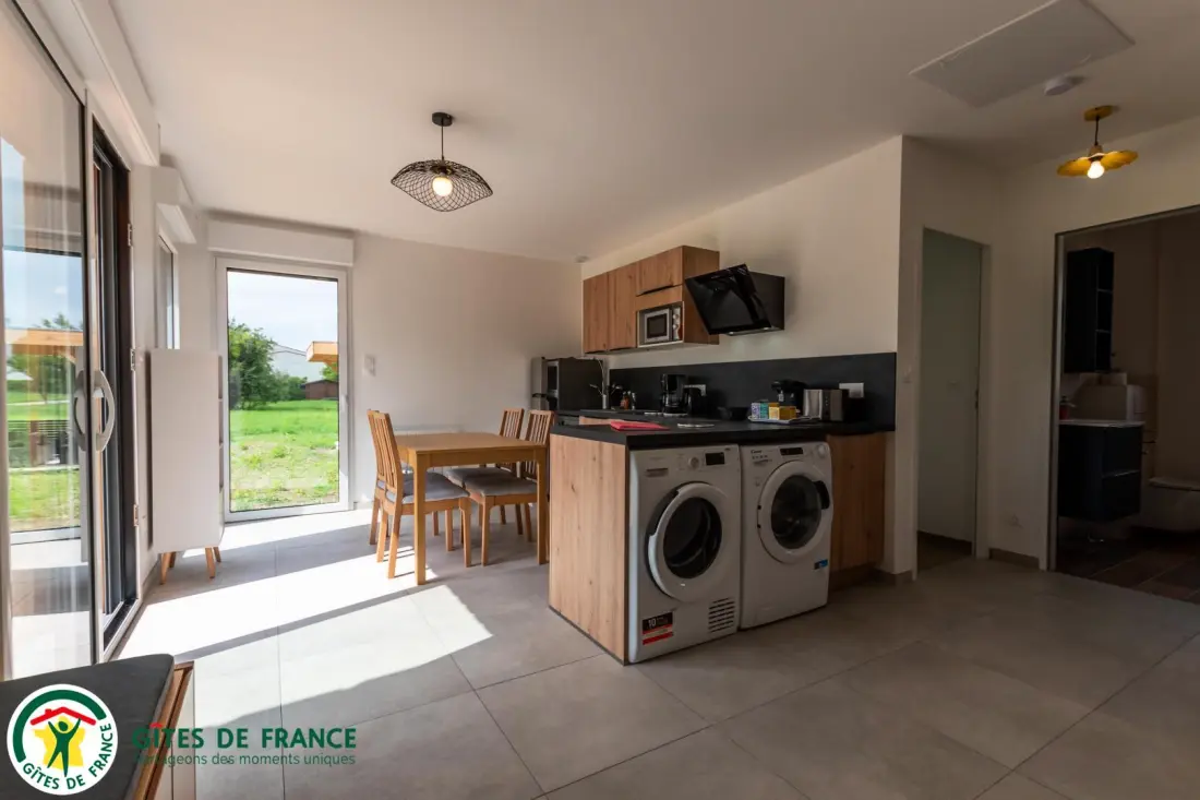 Gîte de France Le domaine des sens - chalet avec spa privatif, pleine nature, expérience détente 3 épis