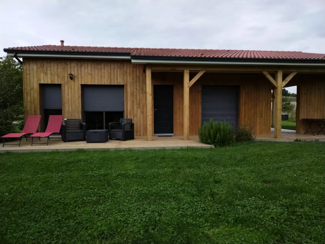 Gîte de France Le domaine des sens - chalet avec spa privatif, pleine nature, expérience détente 3 épis