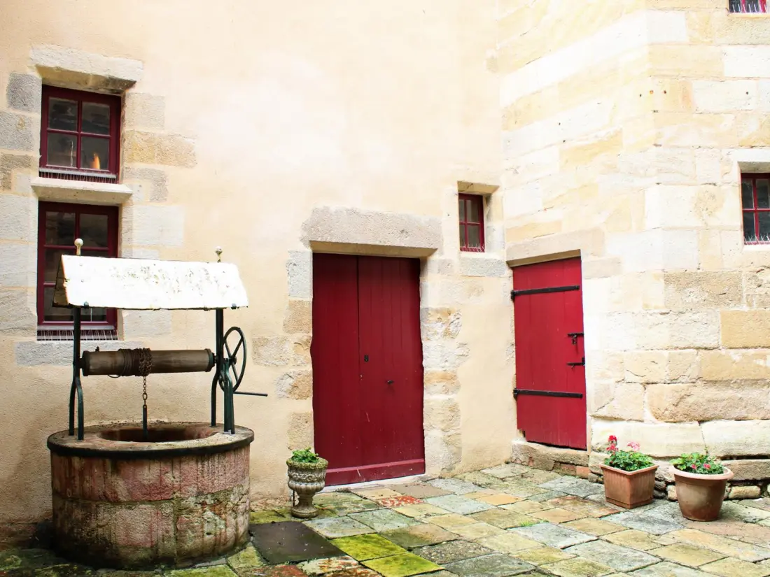 Location de Vacances Hérisson 10