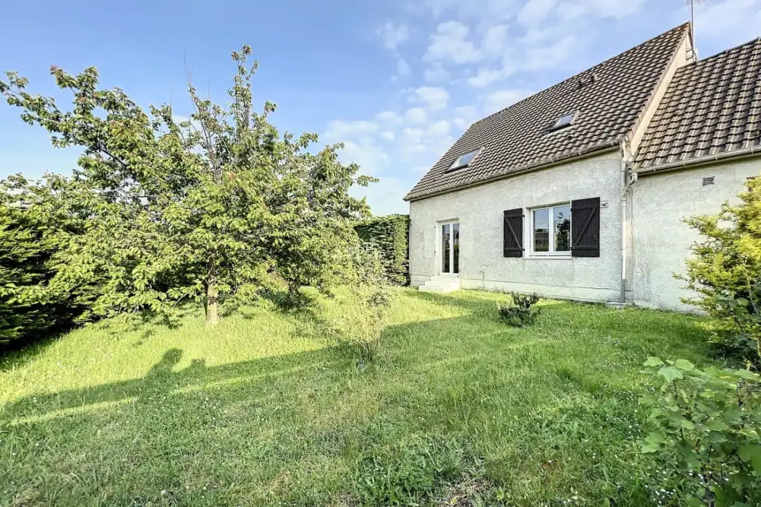 Maison Spacieuse à 300m De La Plage