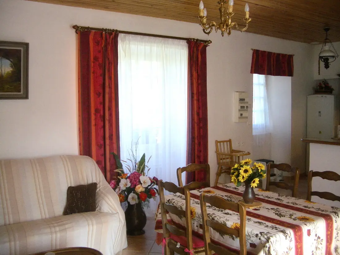 Gîte de France à Heugueville Sur Sienne  1