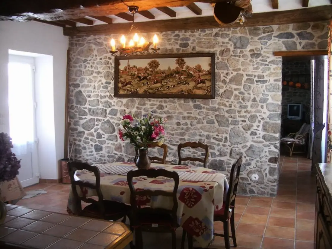 Gîte de France à Heugueville Sur Sienne  3