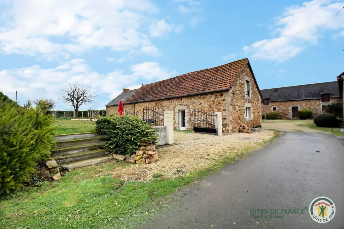 Gîte de France Le coin des hirondelles 2 épis