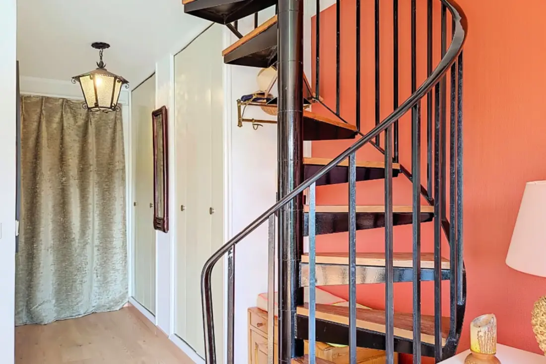 Appartement Avec Balcon Vue Golf Plein Sud