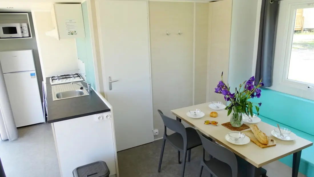 Camping Du Bois De Reveuge 4 étoiles★★★★