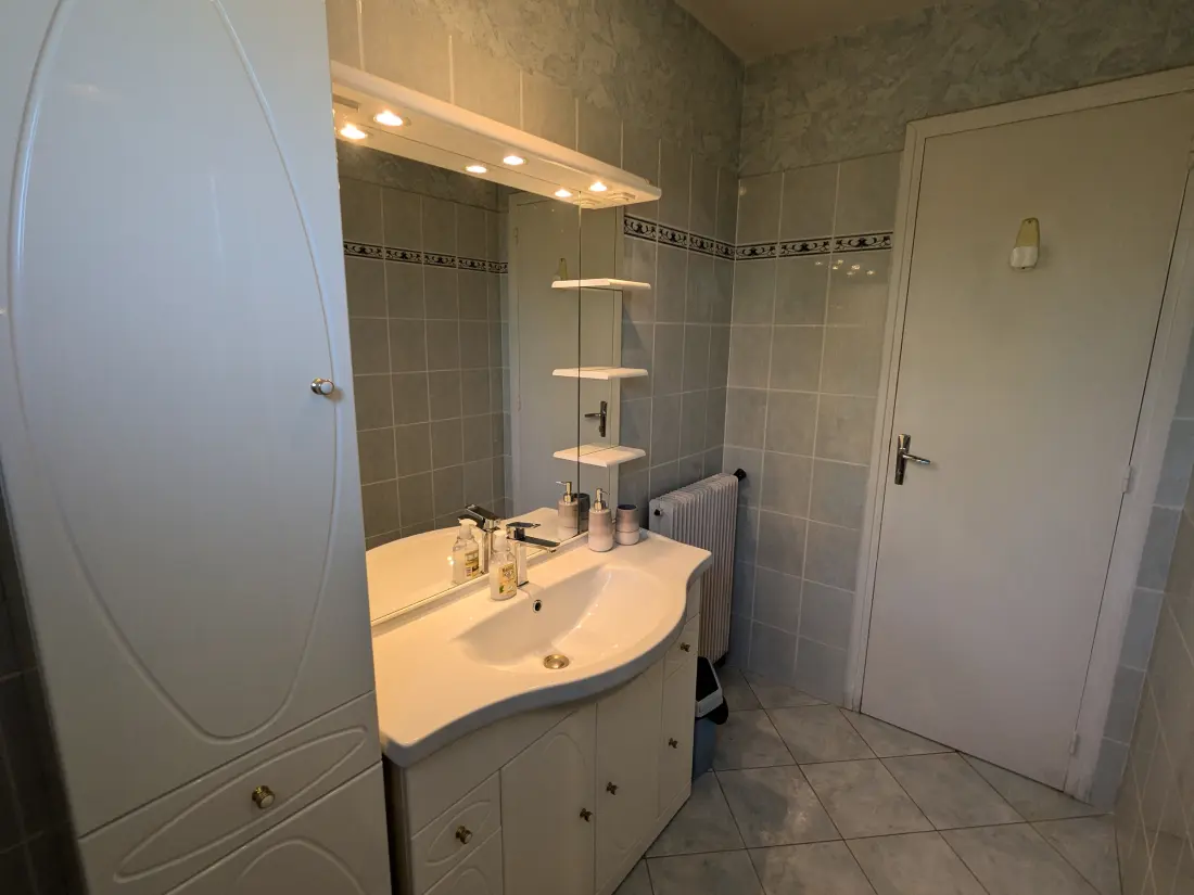 Maison de Vacances Huisseau-sur-Mauves 2