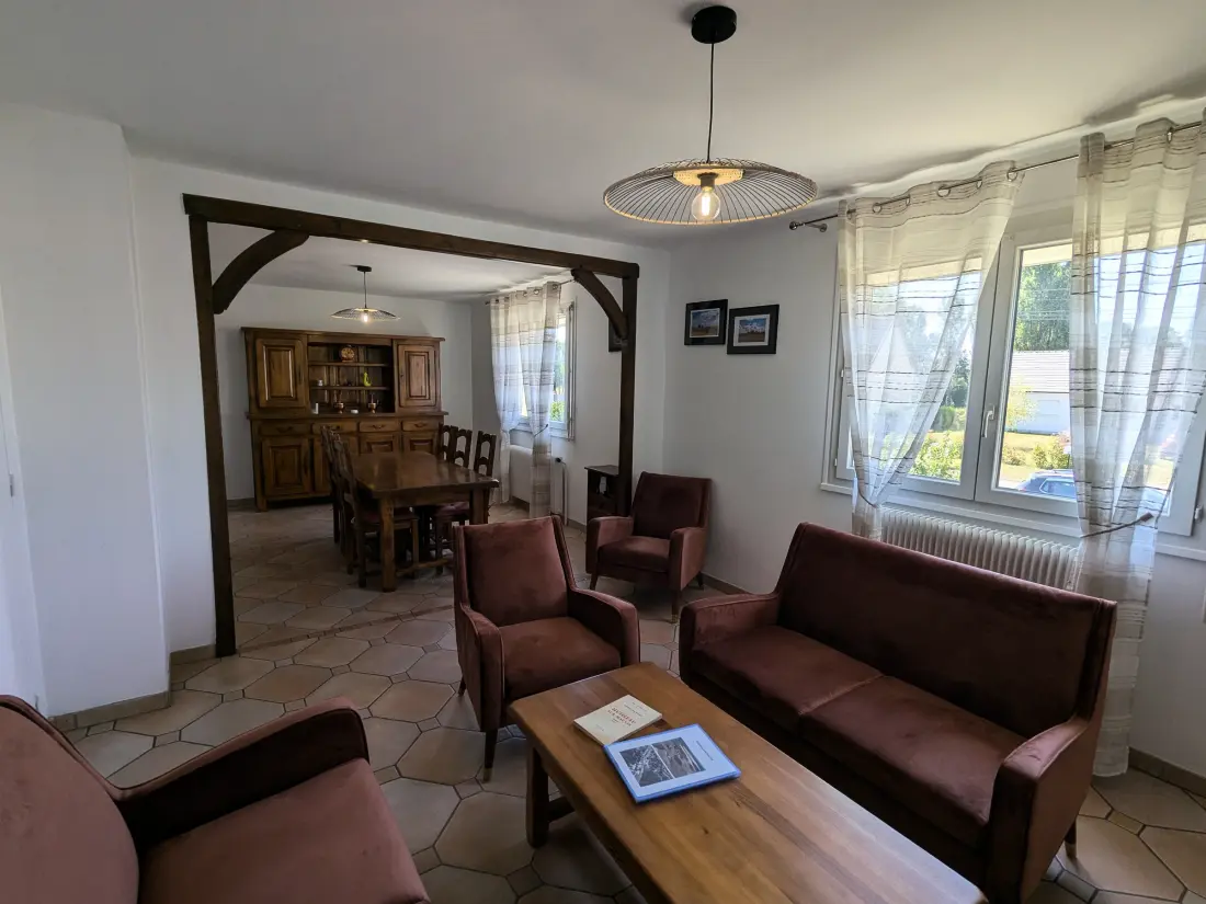 Maison de Vacances Huisseau-sur-Mauves 2