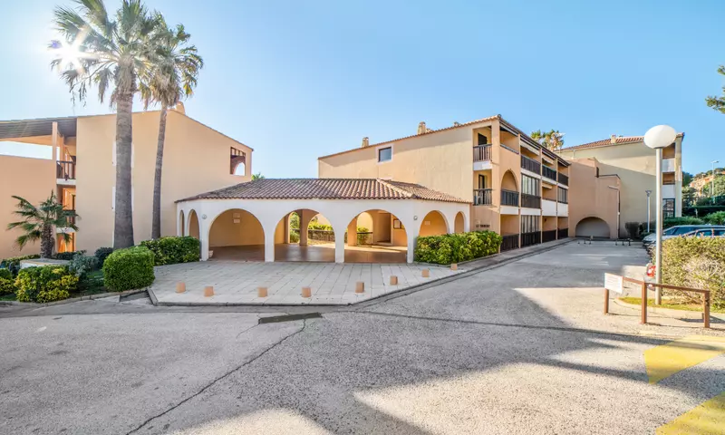 Logement lumineux situé sur la Presqu'île de Giens - Maeva Particuliers