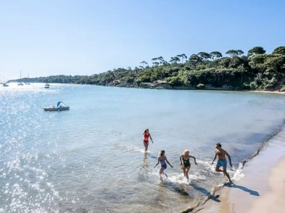 Camping Tikayan Les Palmiers  4 étoiles★★★★