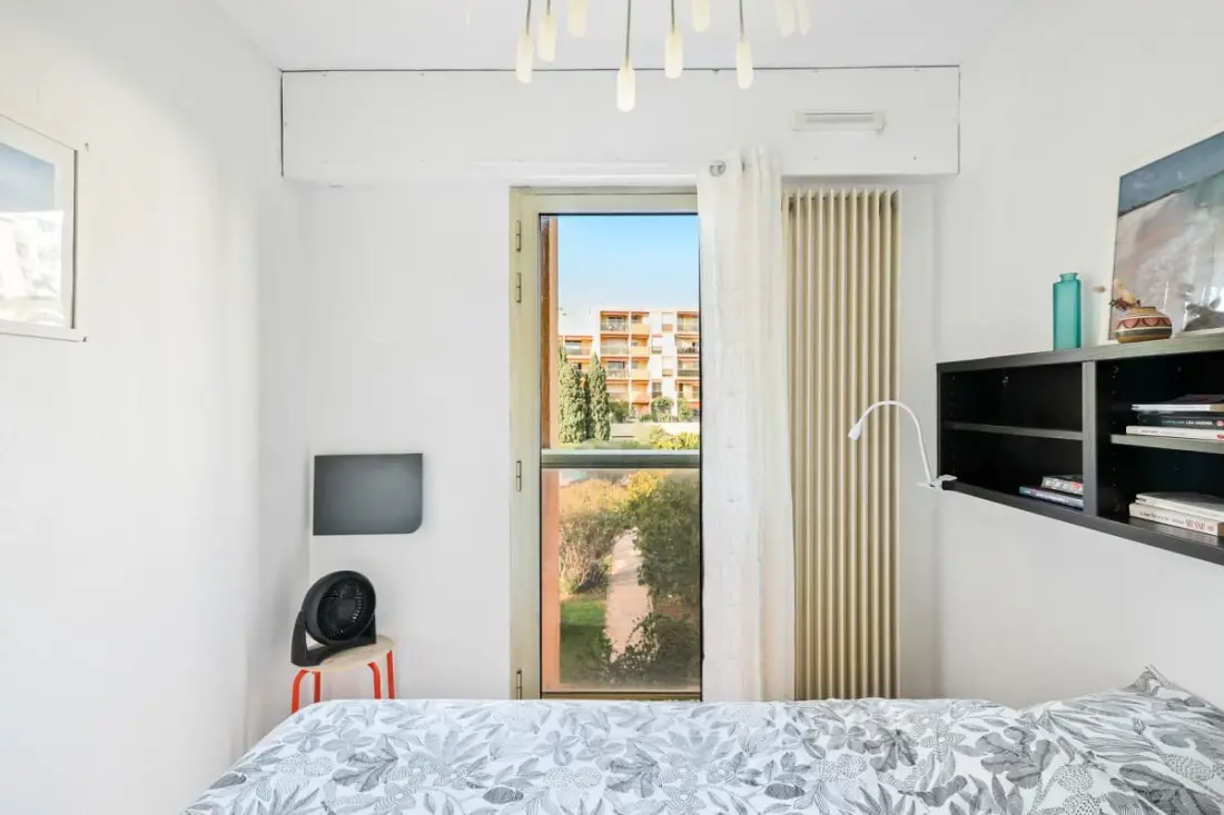 Appartement à Hyères Avec Piscine Et Balcon