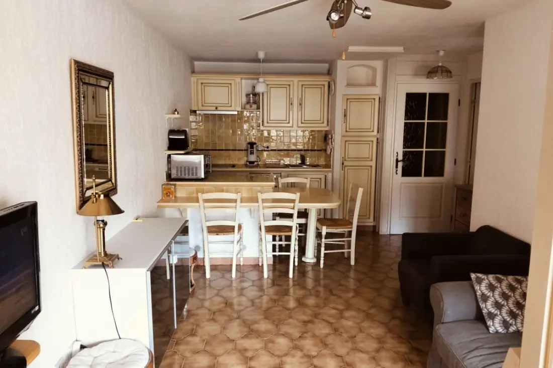 Appartement Au Port De Hyères
