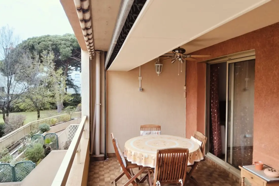Appartement Au Port De Hyères