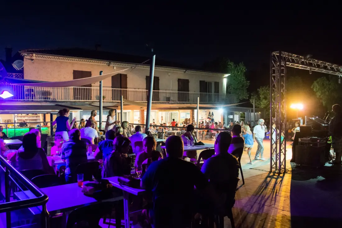 Camping Vert Gapeau 4 étoiles★★★★