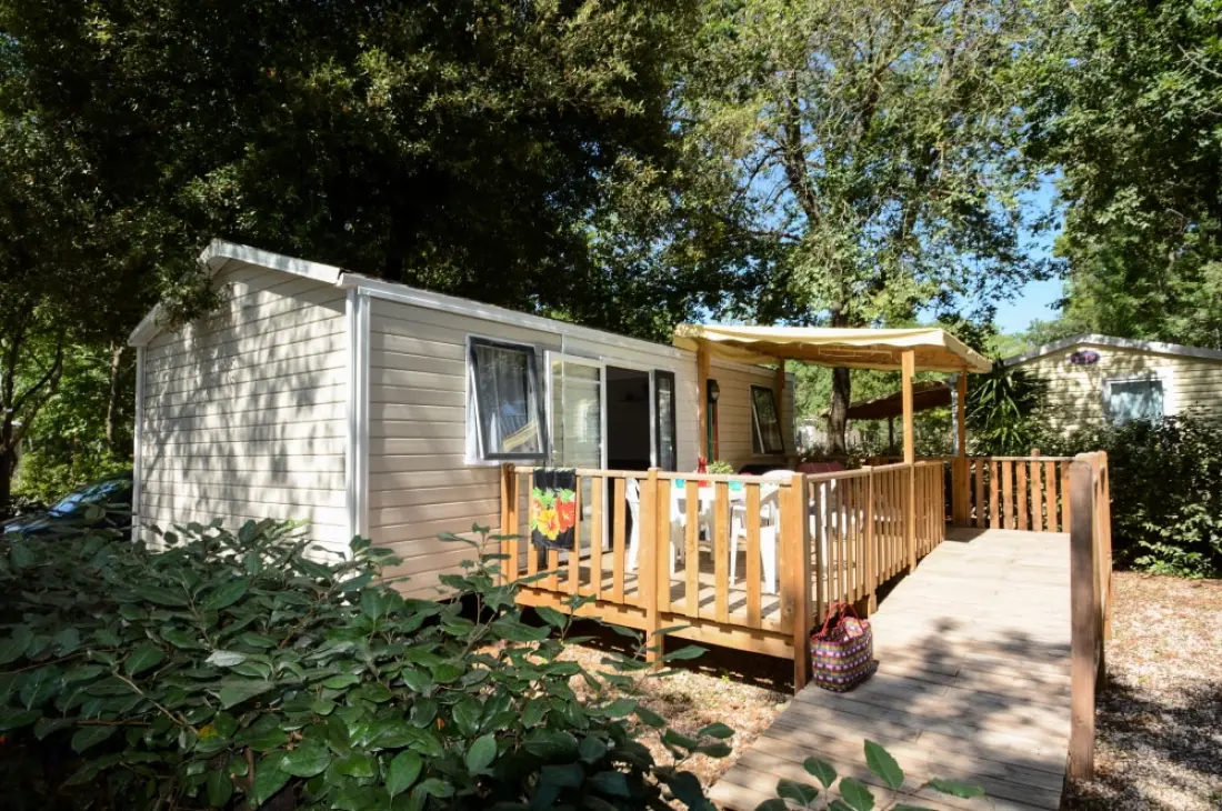 Camping Vert Gapeau 4 étoiles★★★★