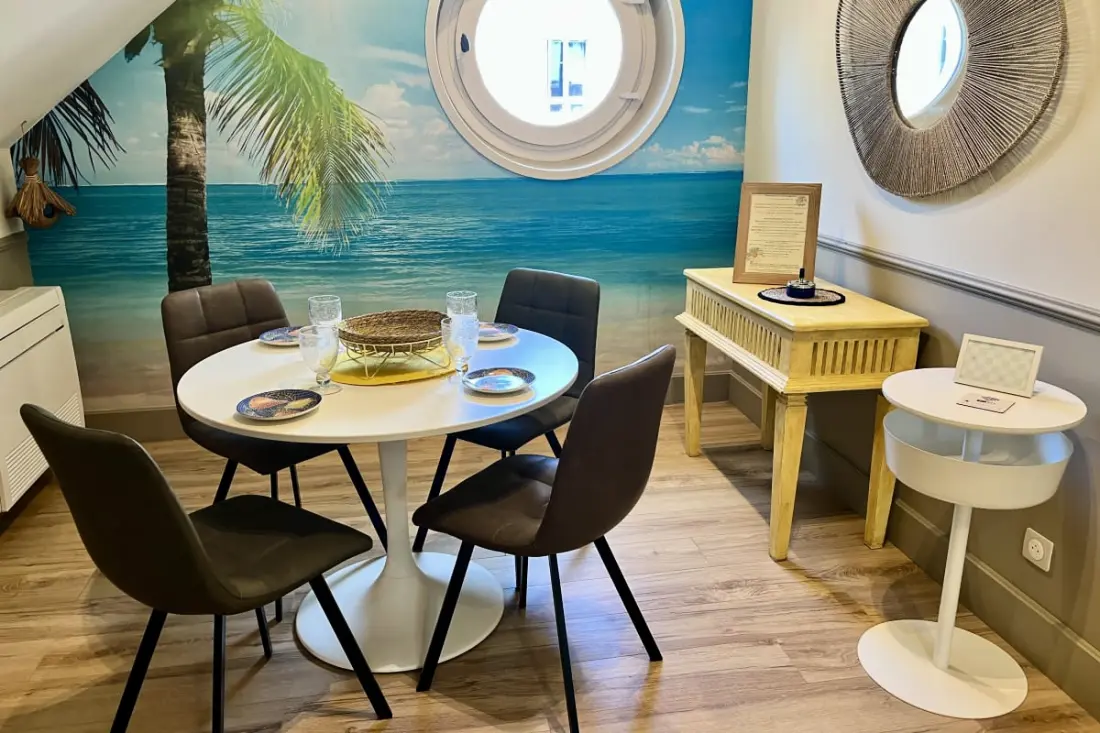 Appartement Chic Entre Mer Et Palmiers