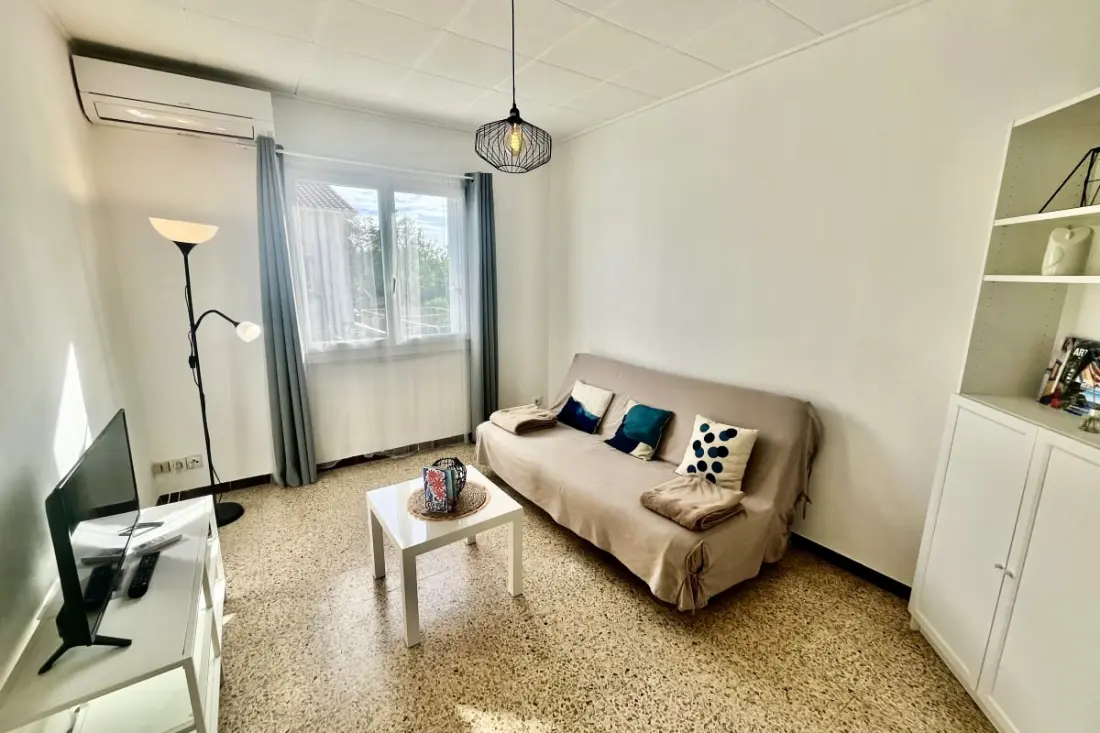 Appartement Lumineux Pour Séjour Agréable à Hyères