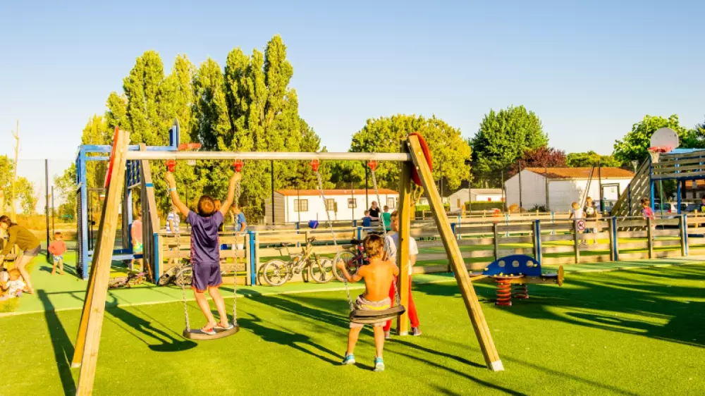 Camping Les Embruns d'Oléron**** - Tohapi - Île d'Oléron