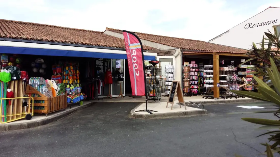 Camping Les Gros Joncs 4 étoiles★★★★