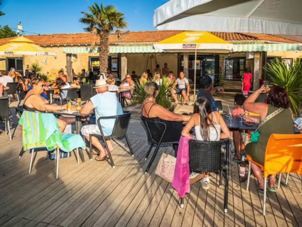 Camping Oléron Loisirs   4 étoiles★★★★