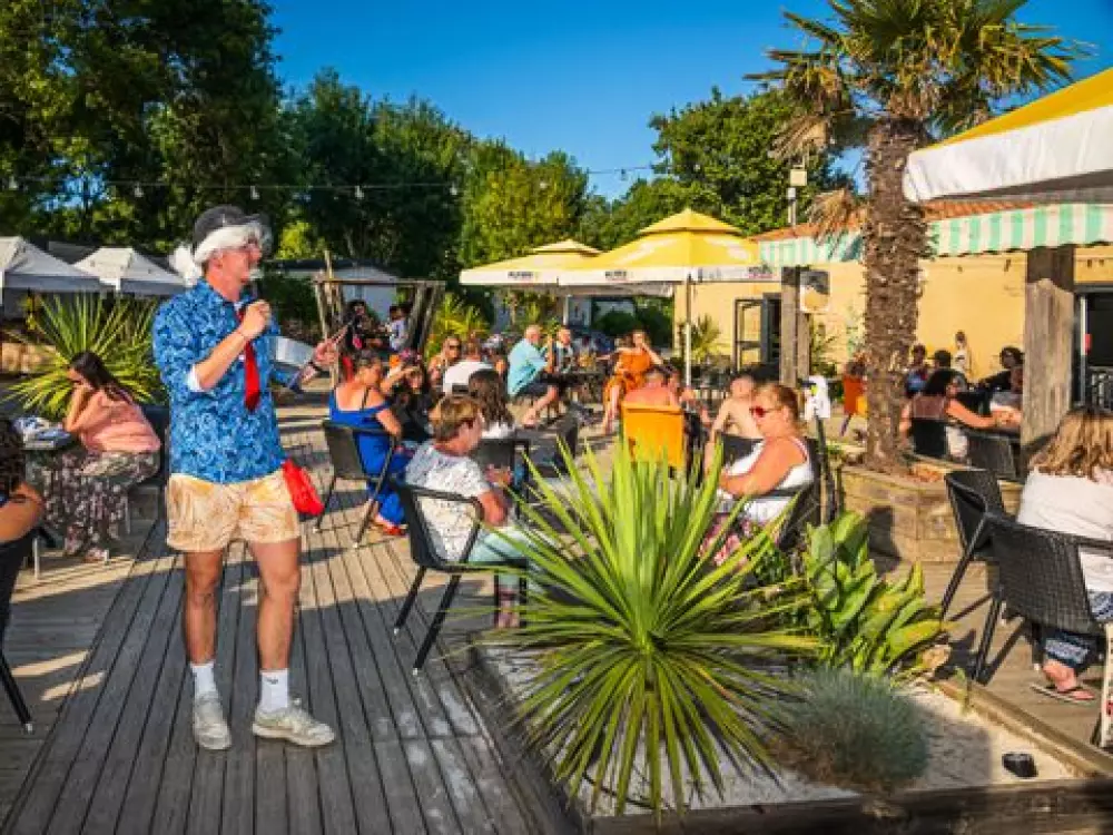 Camping Oléron Loisirs   4 étoiles★★★★