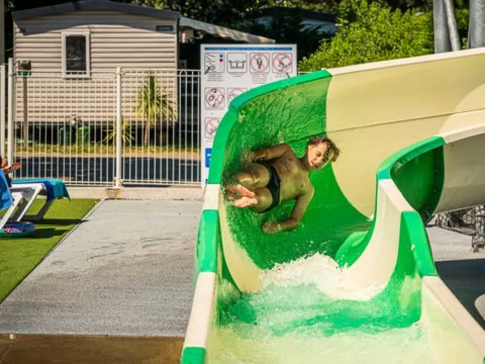 Camping Oléron Loisirs   4 étoiles★★★★