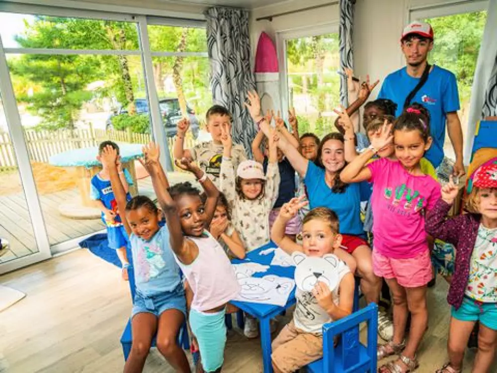 Camping Oléron Loisirs   4 étoiles★★★★