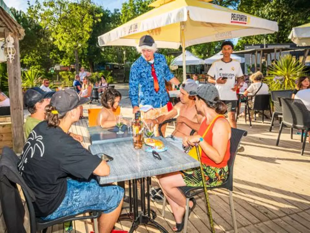 Camping Oléron Loisirs   4 étoiles★★★★
