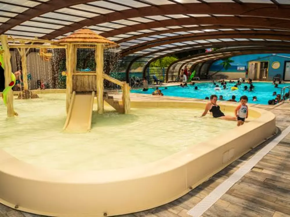Camping Oléron Loisirs   4 étoiles★★★★